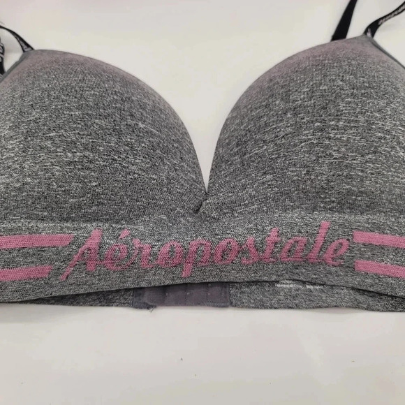 NWT Pack of 2 Aeropostale Gray Pink Black Wireless Smooth Center Lift Bra Sz 38C - Picture 3 of 11